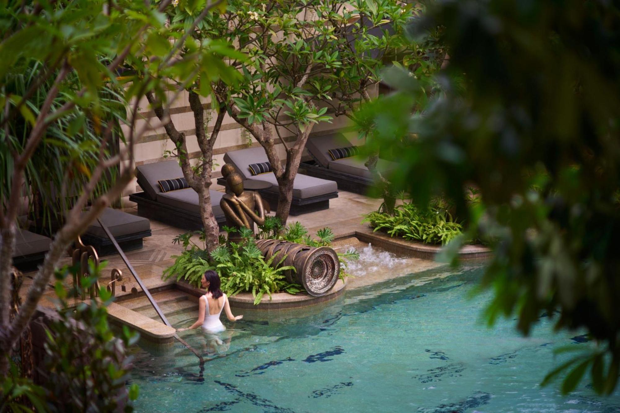 The St. Regis Jakarta Exterior photo